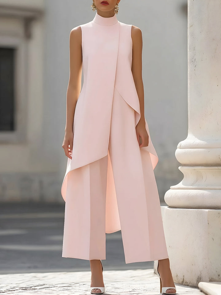 Look sofisticado com macacão feminino, gola alta e perna larga para elegância.