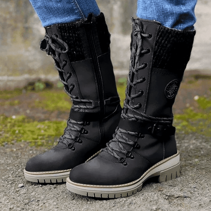 Bota feminina impermeável resistente à água, cano alto, cadarço, ideal para inverno.