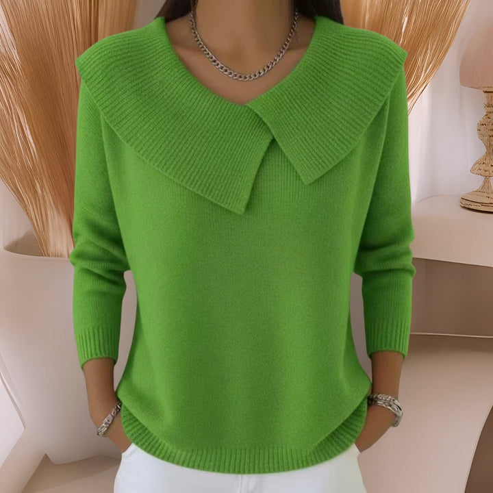 Moda feminina: Camisola de malha com gola suave para mulher, um pullover elegante e confortável para o inverno.