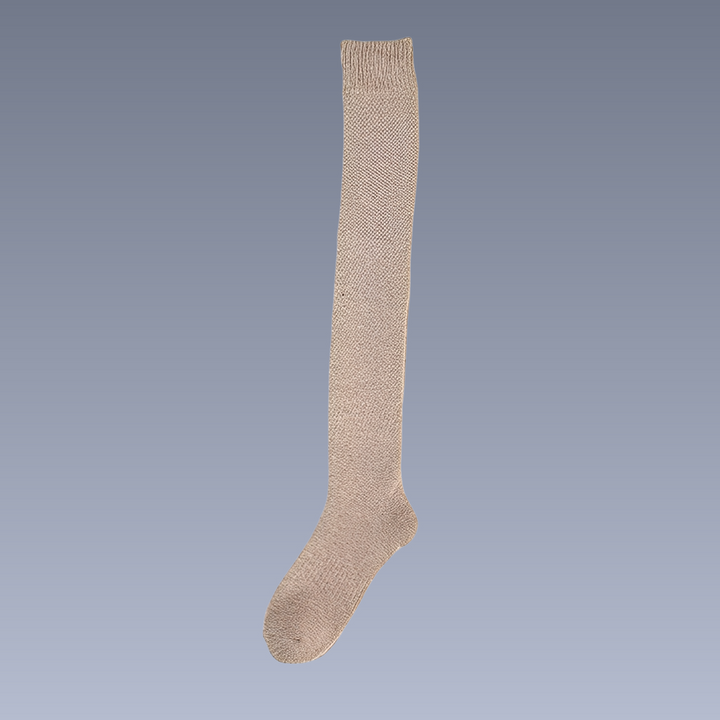 Meias femininas overknee em diversas cores, acessório essencial para aquecer e adicionar estilo ao vestuário.