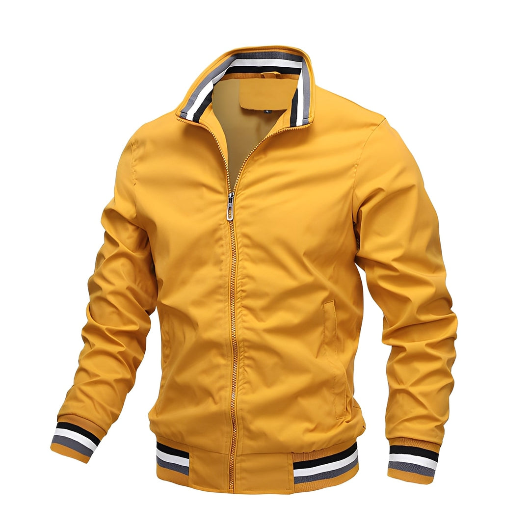 Jaqueta esportiva masculina Cordell, ideal para o dia a dia, com estilo e conforto duradouros.