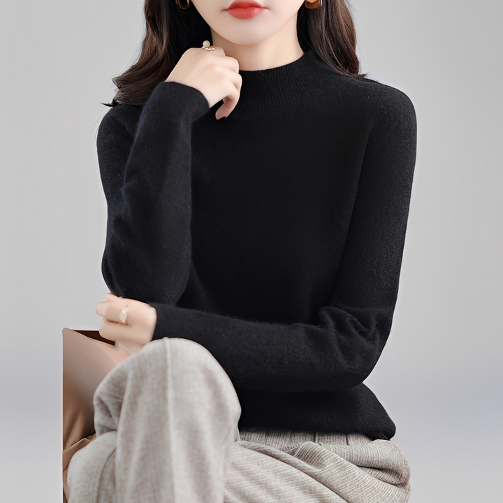 Camisola feminina de gola alta, estilo chique. Pullover confortável para a moda de inverno.