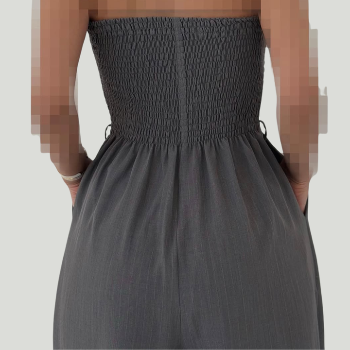 Bustier e casaco Julia, um conjunto feminino sofisticado. Ideal para estilo social e festa.