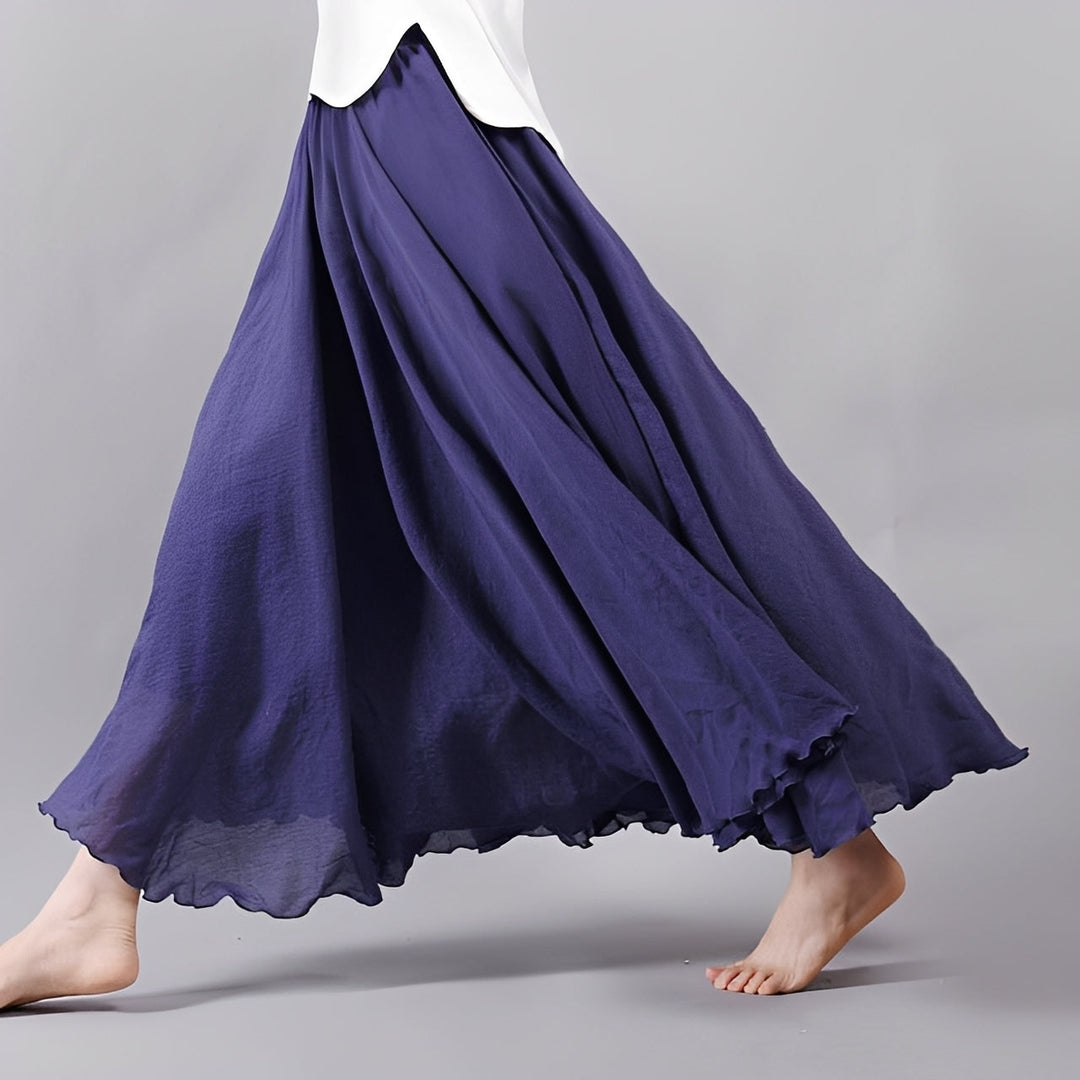 Versátil saia maxi boêmia fluida para mulheres. Conforto e estilo para o verão, da cidade à praia.