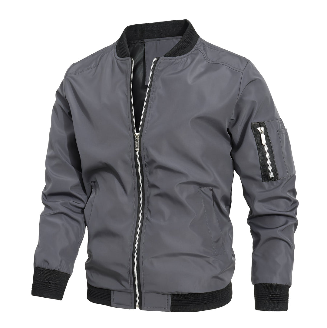 Jaqueta Bomber masculina esportiva, tecido premium, detalhes de zíper e punho. Moda masculina confortável.