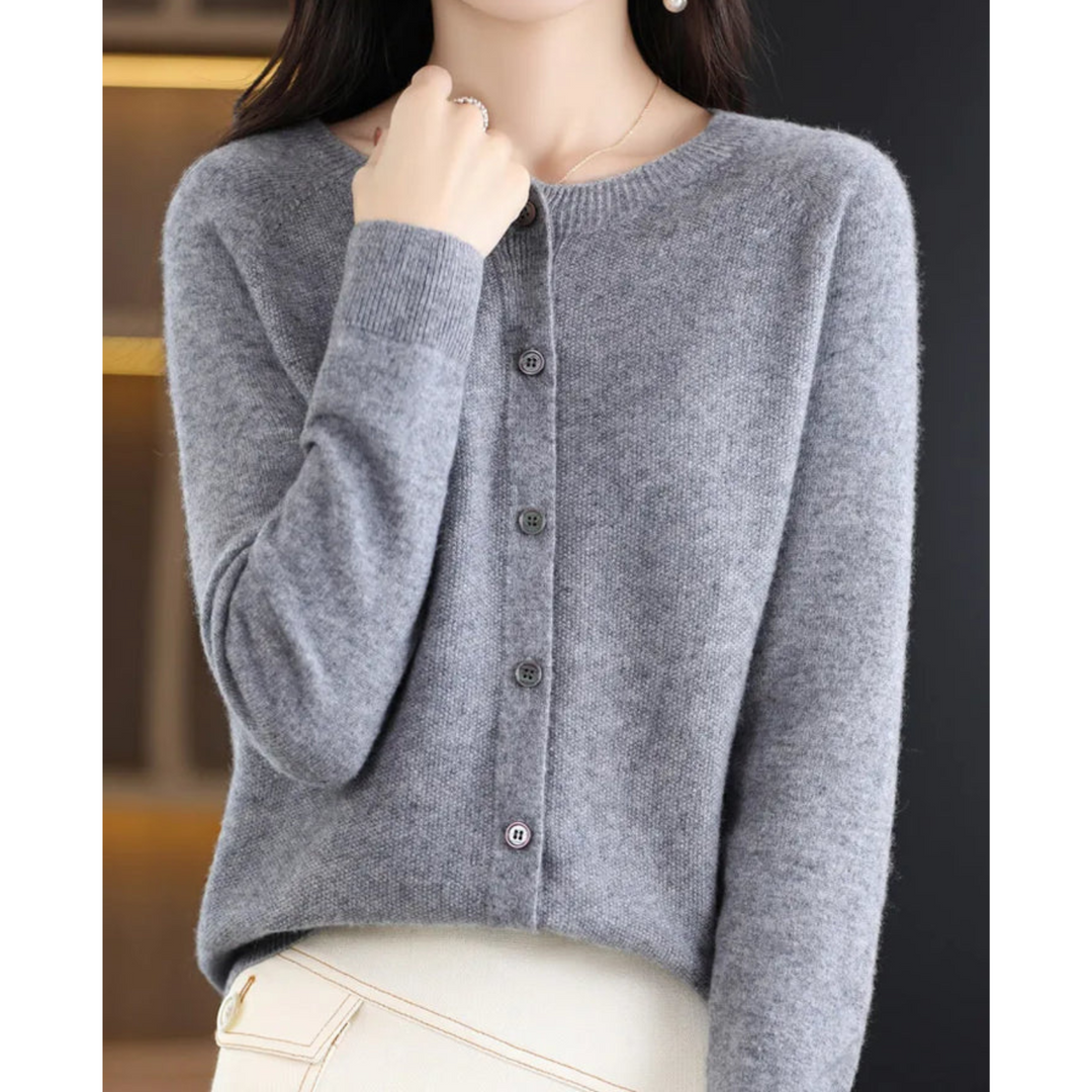 Suéter elegante feminino de malha. Gola redonda, blusa de manga comprida, perfeita para inverno casual.