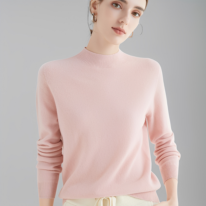 Camisola feminina em tricot macio. Pullover elegante e aconchegante para moda inverno.