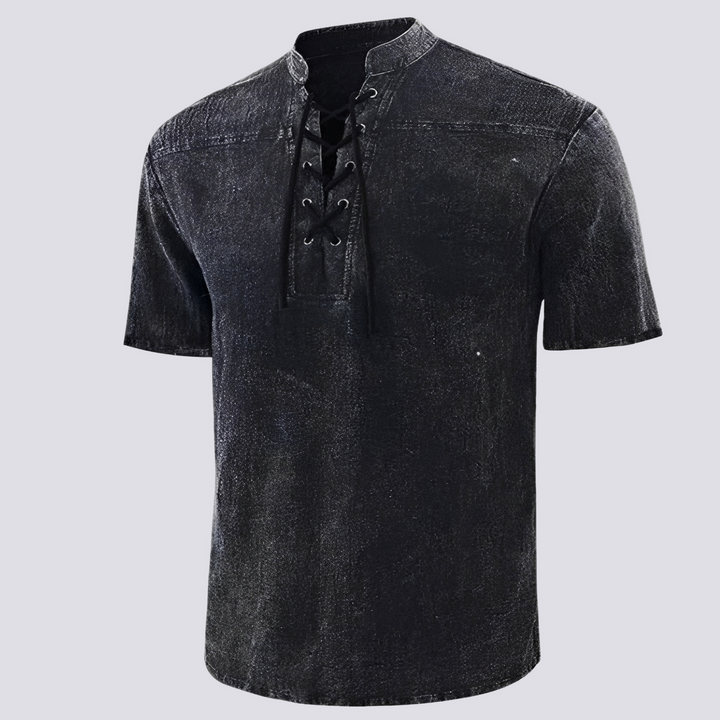Look casual masculino: camisa clássica e confortável, ideal para o dia a dia.