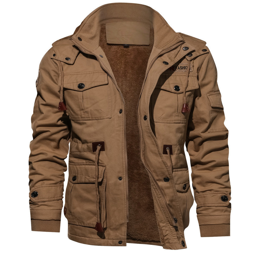 Casaco masculino de inverno impermeável, preto. Oferece aquecimento e proteção contra frio e vento. Essencial para o inverno.