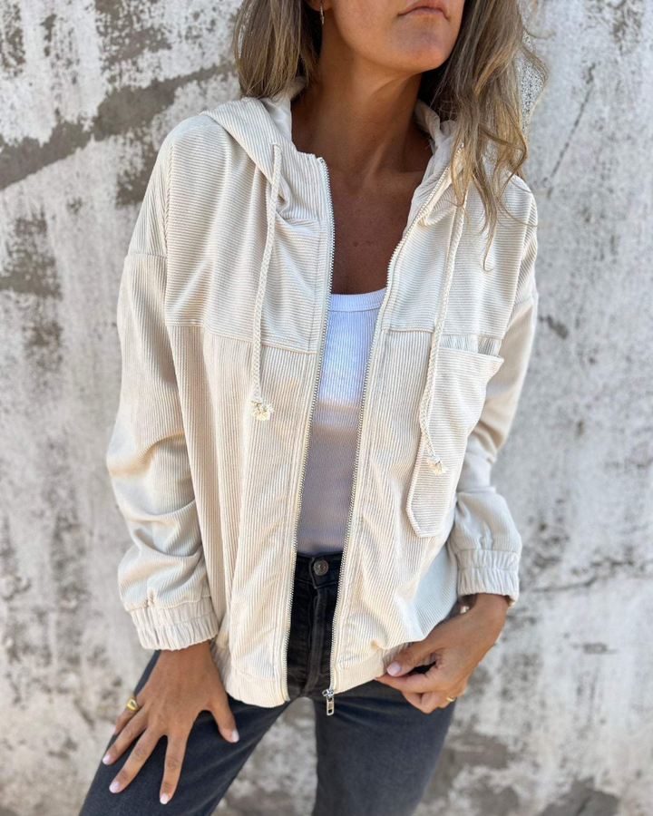 Casaco feminino com capuz e zíper, ideal para outono/inverno. Jaqueta casual de moda com cores variadas.