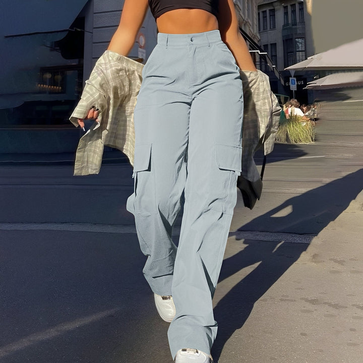 Calça cargo feminina confortável, cintura alta, versátil para o estilo casual e moderno.