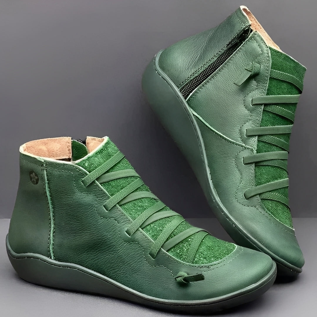 Calçado feminino: botins casuais com cadarço, design moderno e confortável para o estilo do dia a dia.