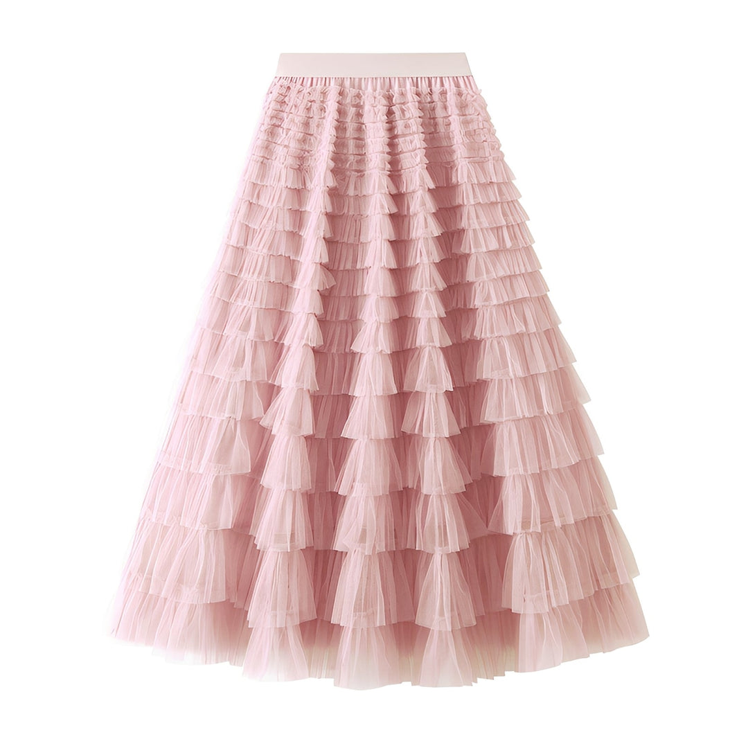Vista frontal da saia feminina de verão com babados e corte em linha A. Peça chave para um guarda-roupa versátil.