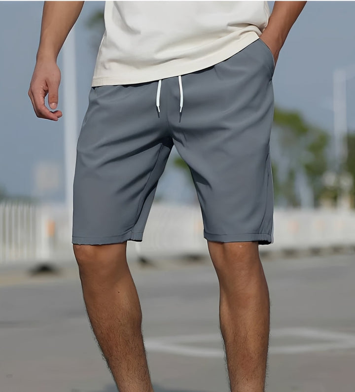 Estilosos shorts masculinos de verão, essenciais para a moda casual, oferecendo máximo conforto.