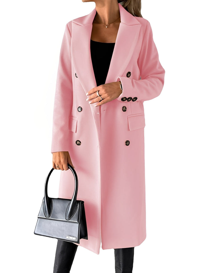 Trench coat feminino sofisticado, ideal para outono e inverno, peça clássica de vestuário elegante.