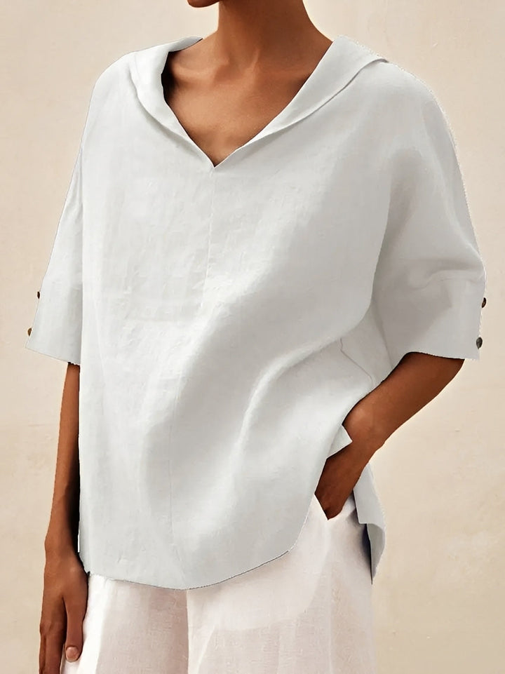 Blusa feminina plus size, decote V, corte solto, perfeita para verão e primavera, muito confortável.