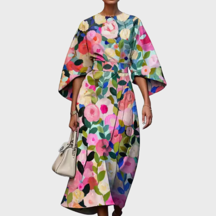 Vestido feminino midi floral estilo quimono, com cintura marcada, ideal para looks de primavera verão.