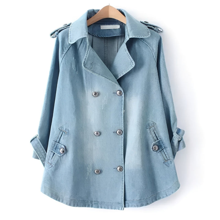 Jaqueta jeans feminina de moda outono, super estilosa e versátil para looks casuais e elegantes.