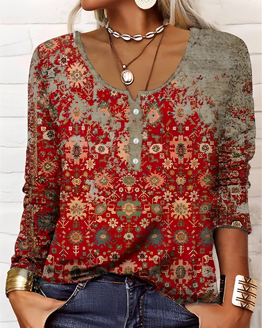 Blusa feminina casual e confortável com meio botão. Ideal para o verão, estilo versátil e elegante. Moda feminina.