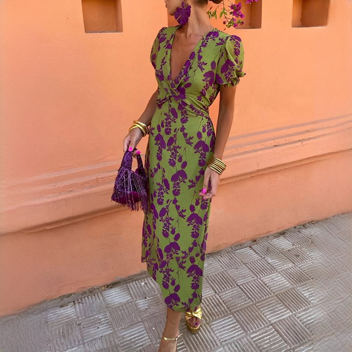 Vestido feminino de verão elegante, comprimento midi, manga bufante. Perfeito para dias leves e cheios de estilo.