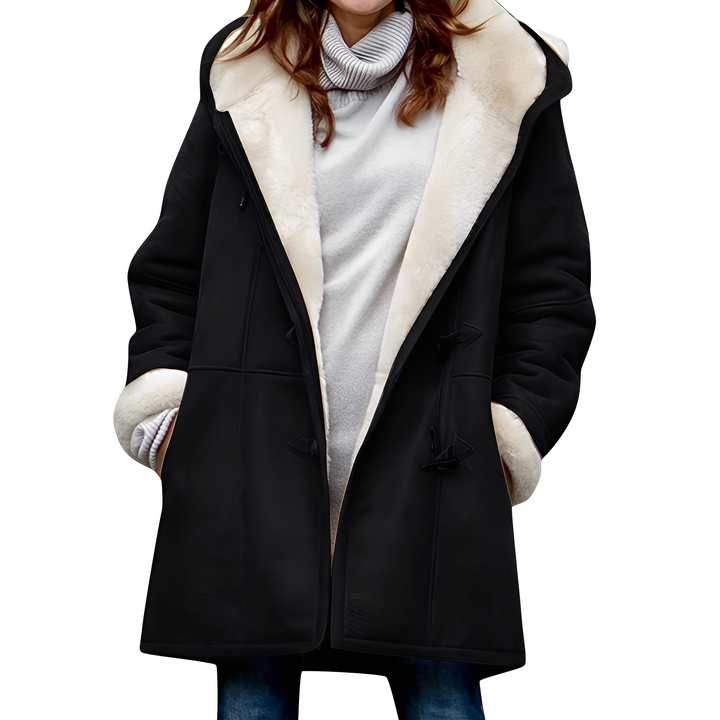 Casaco duffle azul escuro feminino, casual com capuz. Roupa feminina e agasalho para o inverno rigoroso.