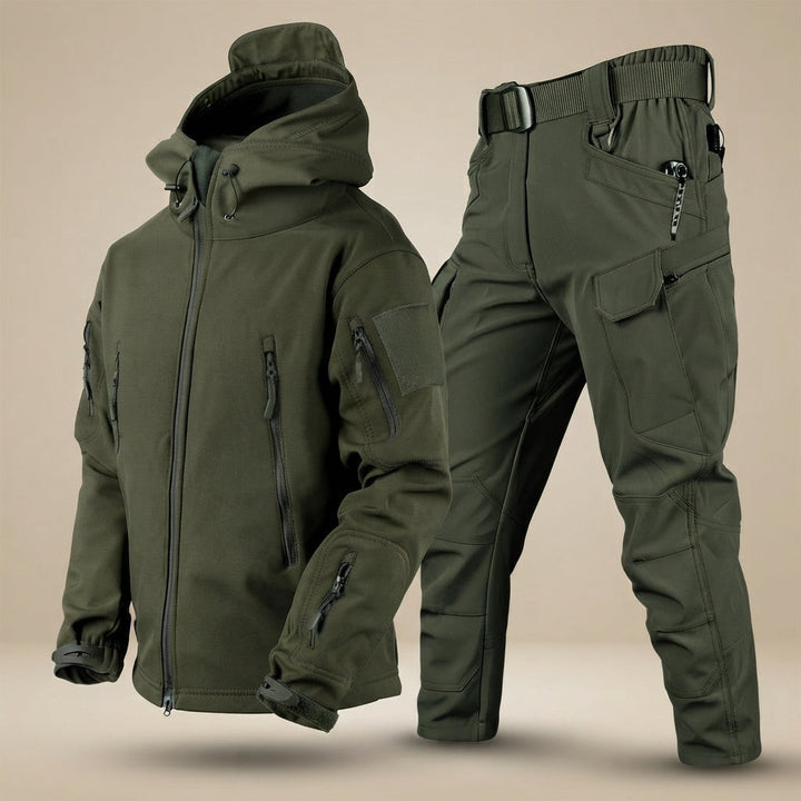 Conjunto masculino de calças outdoor em tecido durável e confortável. Ideal para o homem ativo, para outono, inverno e primavera.