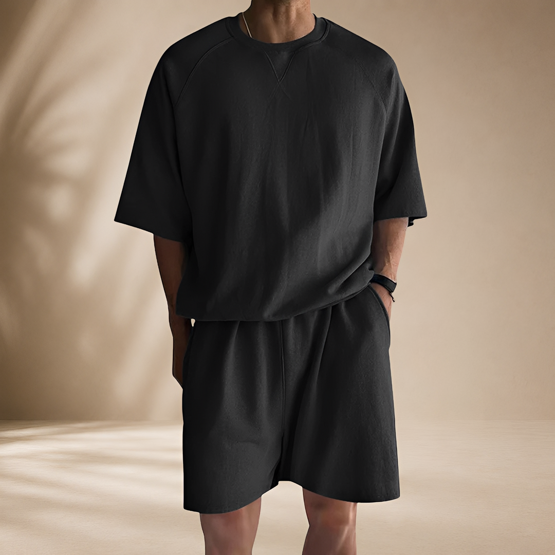 Moda masculina verão: conjunto casual solto de 2 peças (camisa e shorts) para um estilo descontraído e elegante no dia a dia.