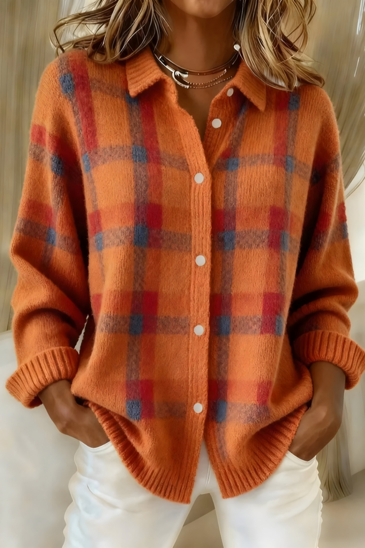 Cardigã feminino xadrez aconchegante e elegante para inverno, estilo casual chic.