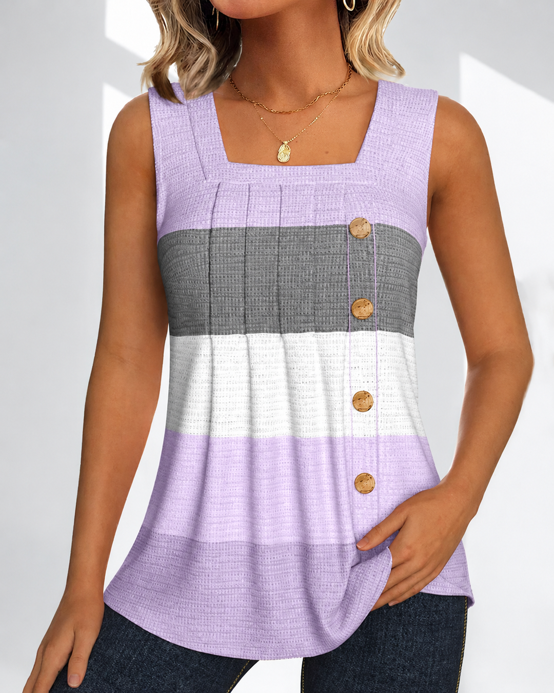 Blusa feminina plissada listrada, conforto e estilo para o verão. Roupa leve e casual para o dia a dia.