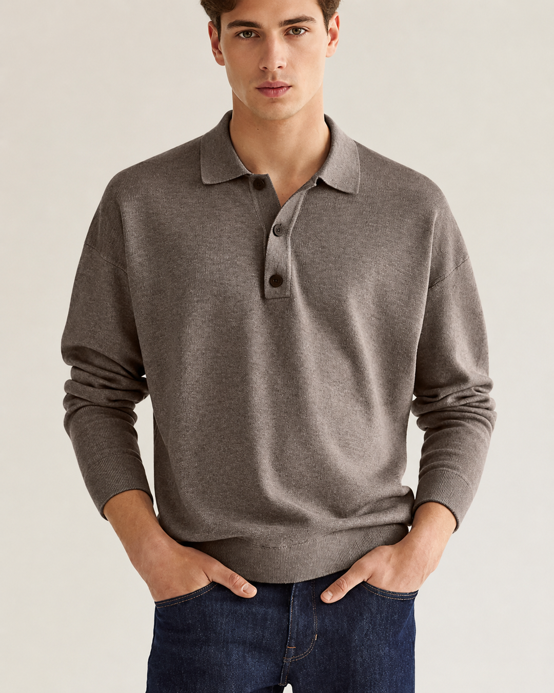 Camisa masculina de manga longa para primavera e outono. Peça casual e versátil com gola.