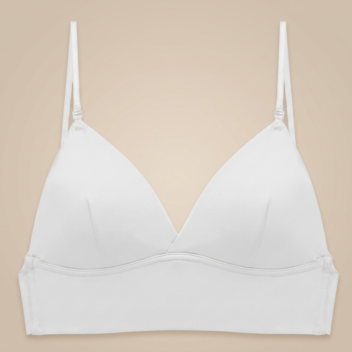 Sutiã feminino Livia confortável com design de costas baixas. Lingerie essencial para discrição e suporte sob roupas decotadas.