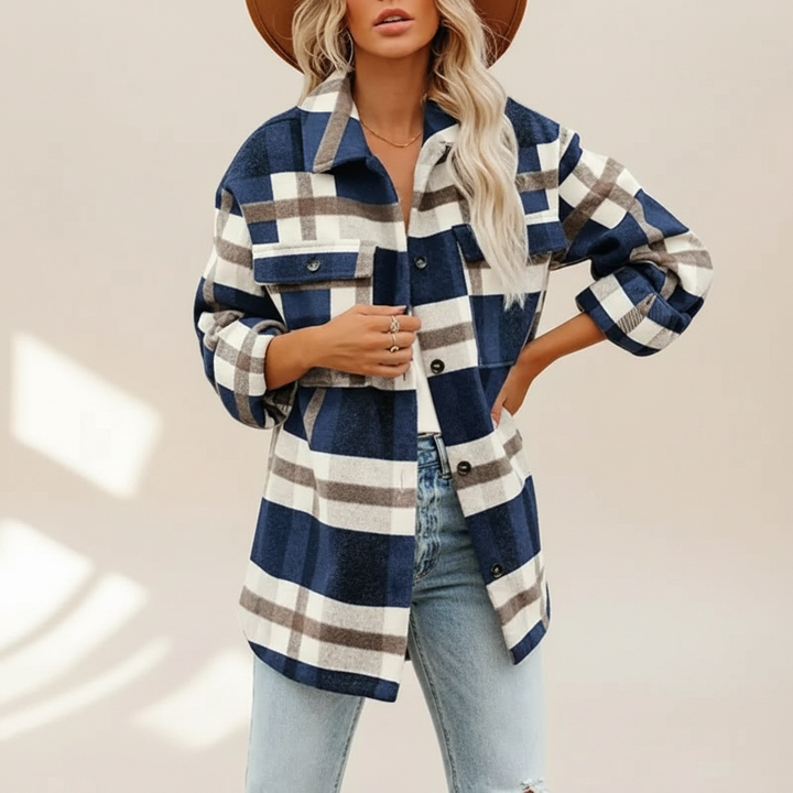 Top feminino xadrez de botões, uma camisa casual e confortável para looks versáteis de verão.