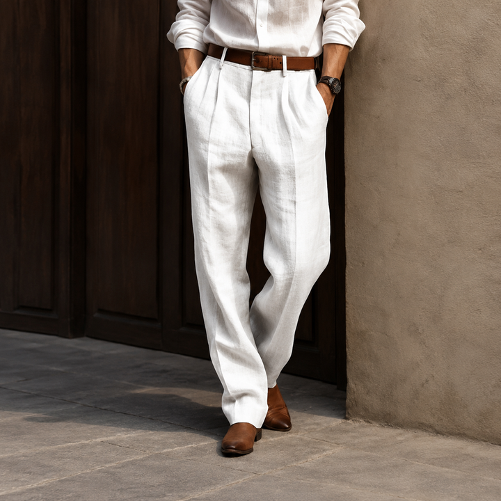 Calças retas masculinas brancas de estilo clássico. Perfeitas para look casual e elegante de verão/primavera. Moda versátil.