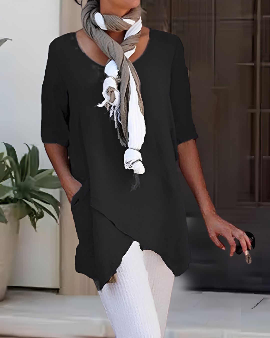 Roupa casual feminina: camiseta gola redonda. Conforto e elegância para a moda primavera verão, look versátil.