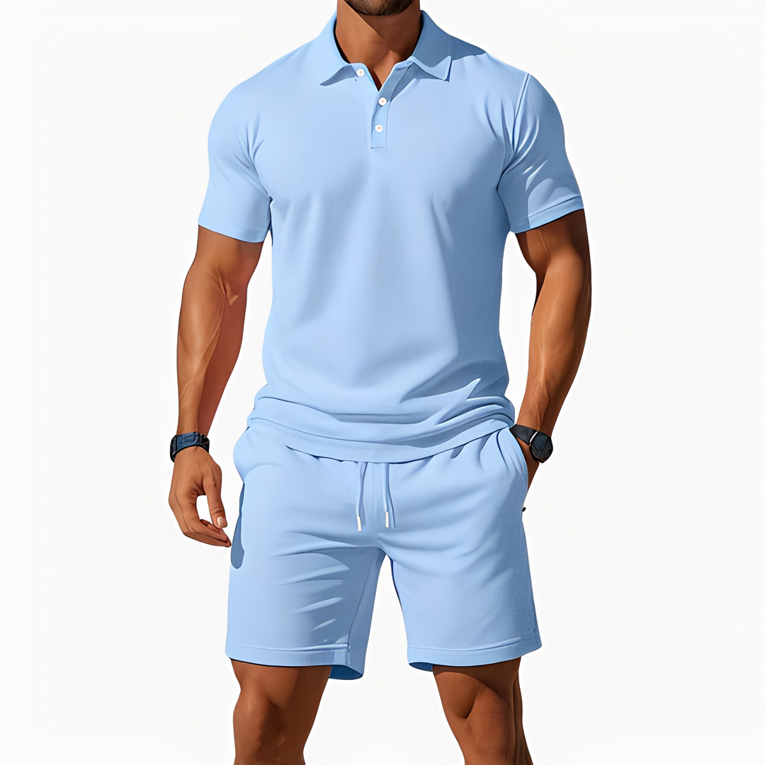Conjunto masculino casual de polo e short para verão, confortável e estiloso.