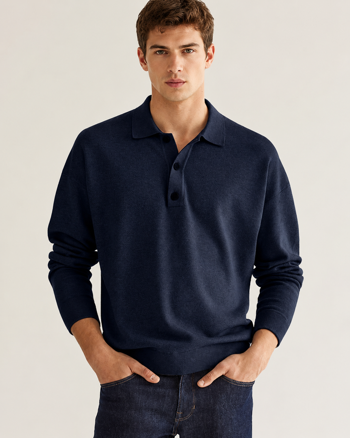 Camisa masculina casual com gola clássica. Roupa masculina de mangas longas, perfeita para o uso diário.