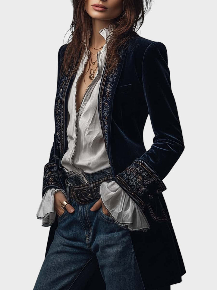 Casaco feminino confortável para outono/inverno. Jaqueta elegante que oferece aquecimento e estilo na moda feminina.
