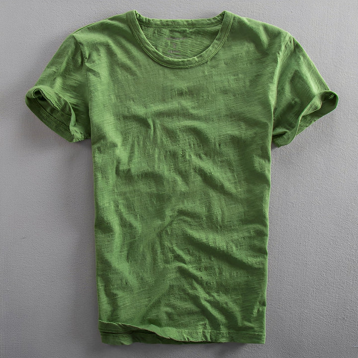 Camiseta masculina vintage lavada, estilo casual descontraído para conforto diário, moda verão.