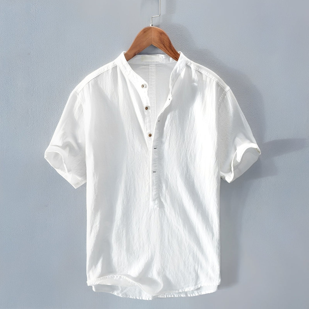 Roupa masculina: Camisa casual de manga curta para o verão, com conforto e estilo moderno para o dia a dia.