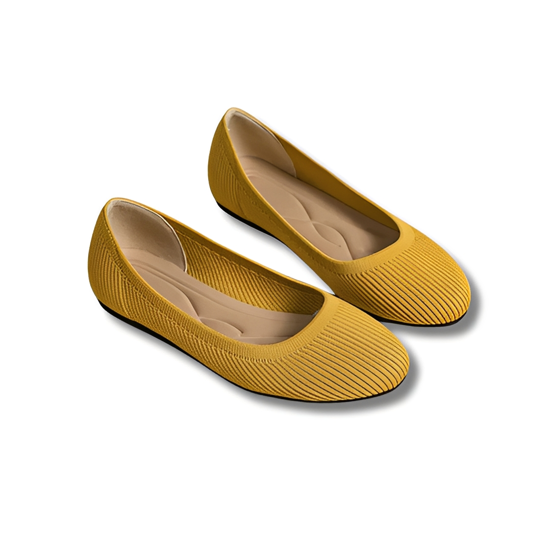 Calçado feminino versátil com bico redondo. Conforto e estilo para o dia a dia.