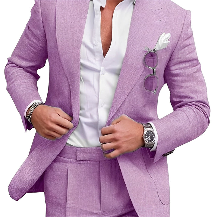 Fato masculino elegante para festa e celebrações, com blazer formal e corte impecável.