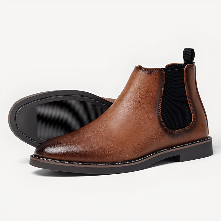 Botas Chelsea Clifton: calçado masculino com elástico lateral, design clássico e conforto para o dia a dia.