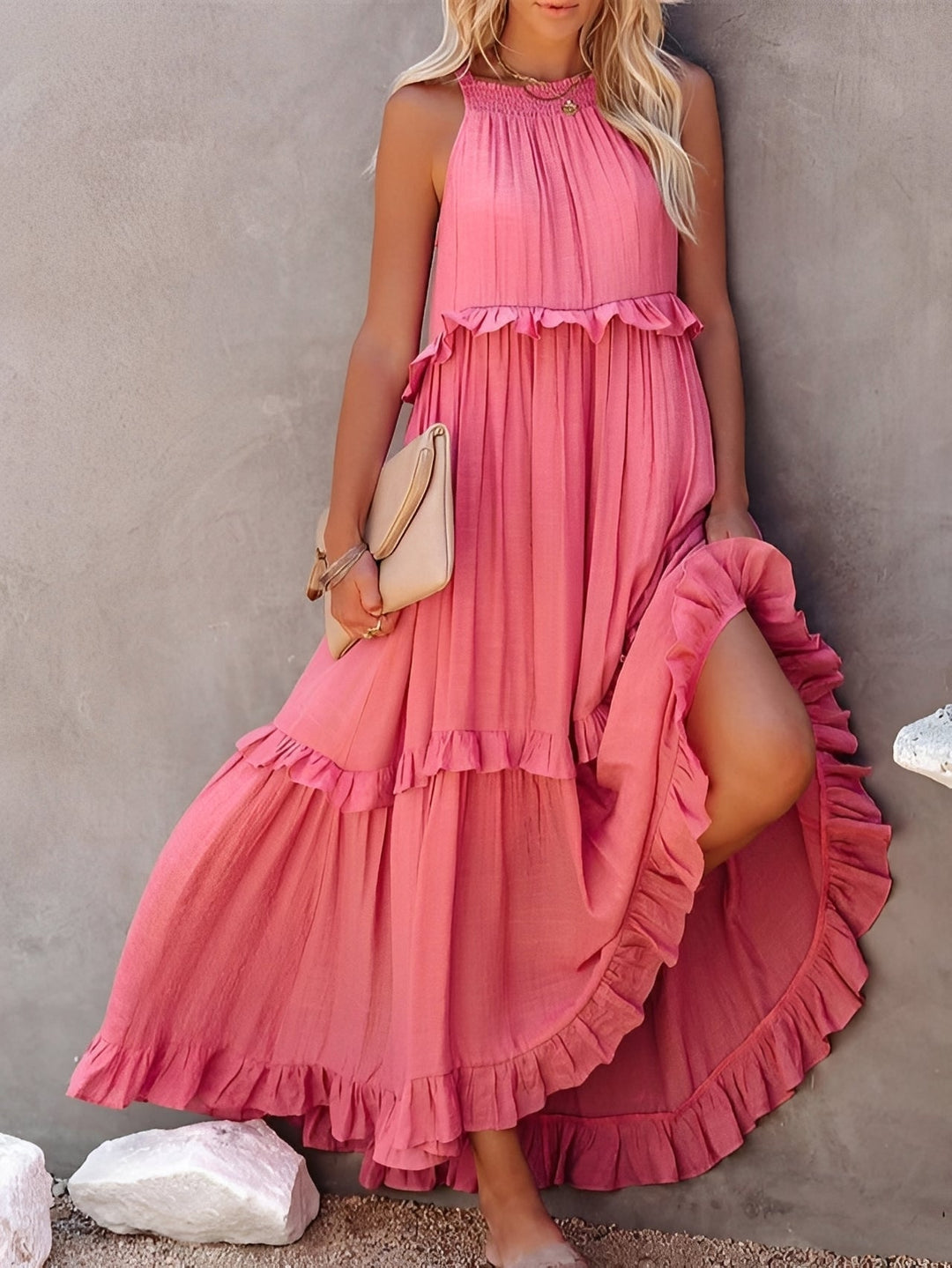 Vestido de verão feminino Zanna, estilo midi com babados. Perfeito para look casual e confortável.