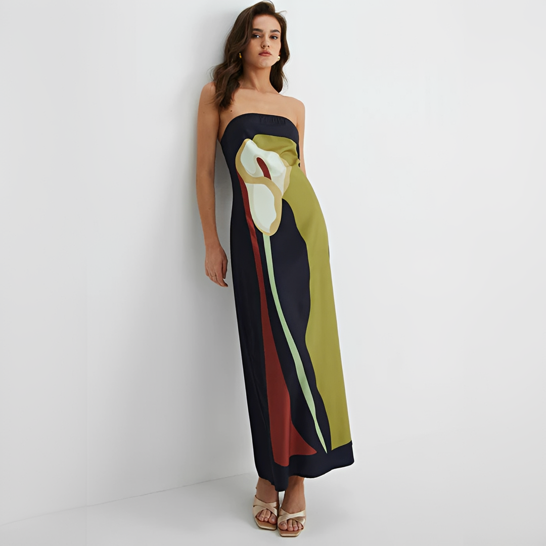 Vestido longo feminino elegante tomara que caia, estampa floral verde para festa jardim ou eventos de verão.
