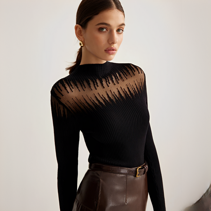 Moda feminina: camisa elegante com gola alta e painel, um toque casual chique para seu guarda-roupa de outono.