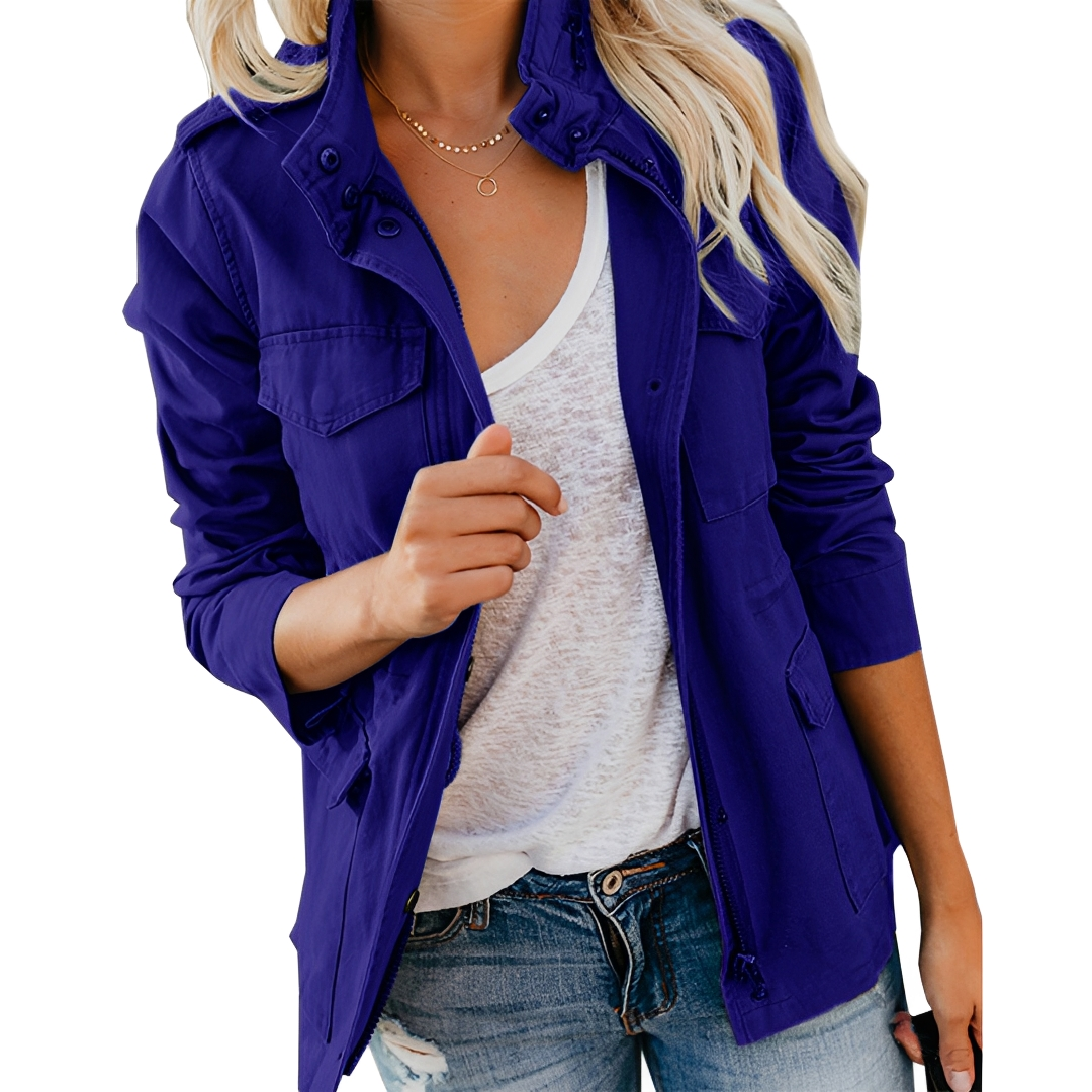 Casaco feminino Thilde vermelho, ideal para primavera/outono. Roupa descontraída com conforto e estilo casual.