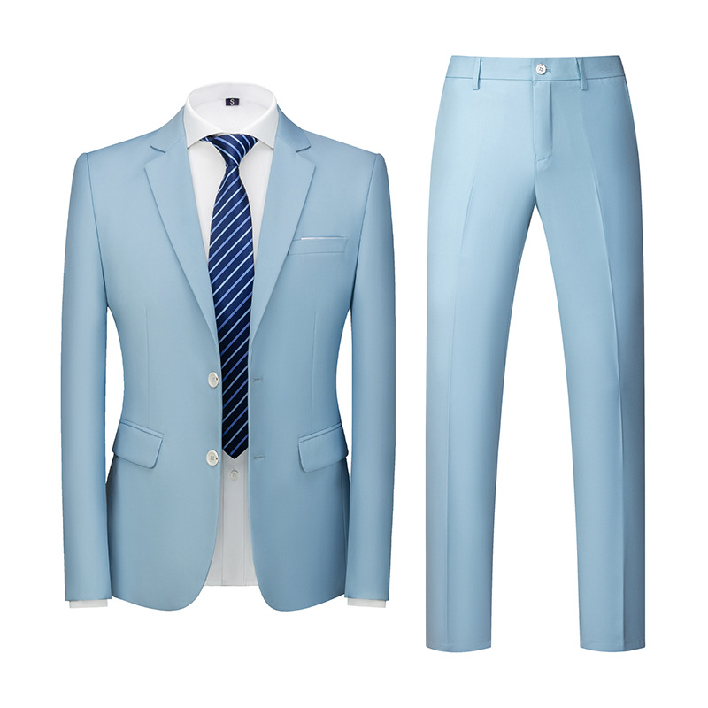 Terno slim fit para homens, moderno e confortável, roupa social ideal para diversas ocasiões.