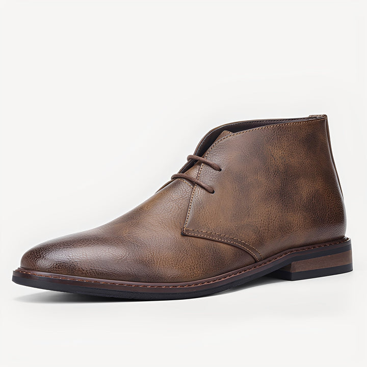 Botas Masculinas Kendrick em tamanhos grandes, garantindo conforto e durabilidade com estilo casual clássico.