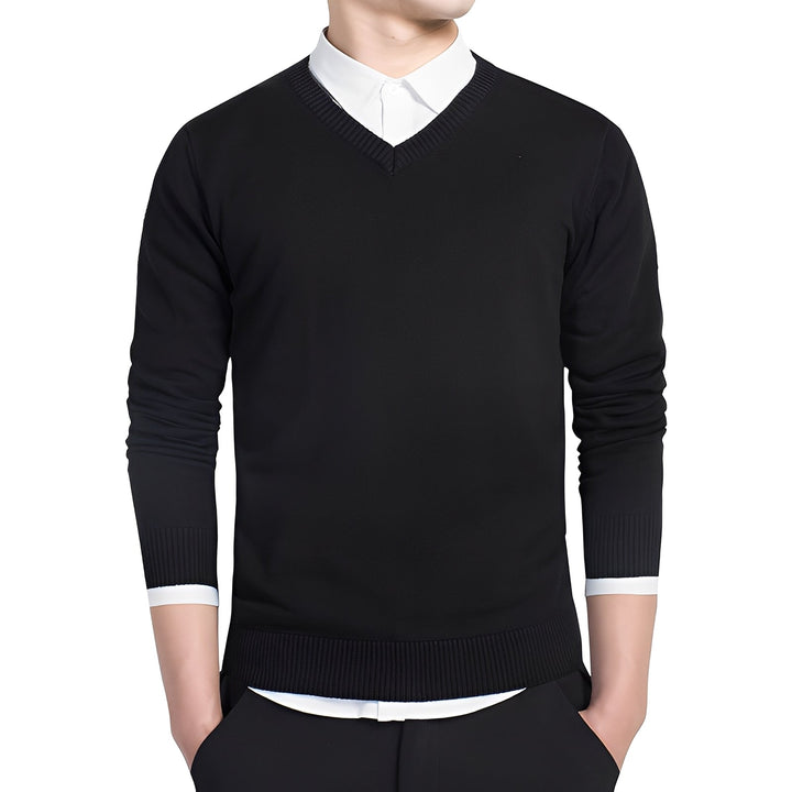 Camisola masculina gola V, estilo intemporal para conforto e moda casual. Ideal para dias frios de outono/inverno.