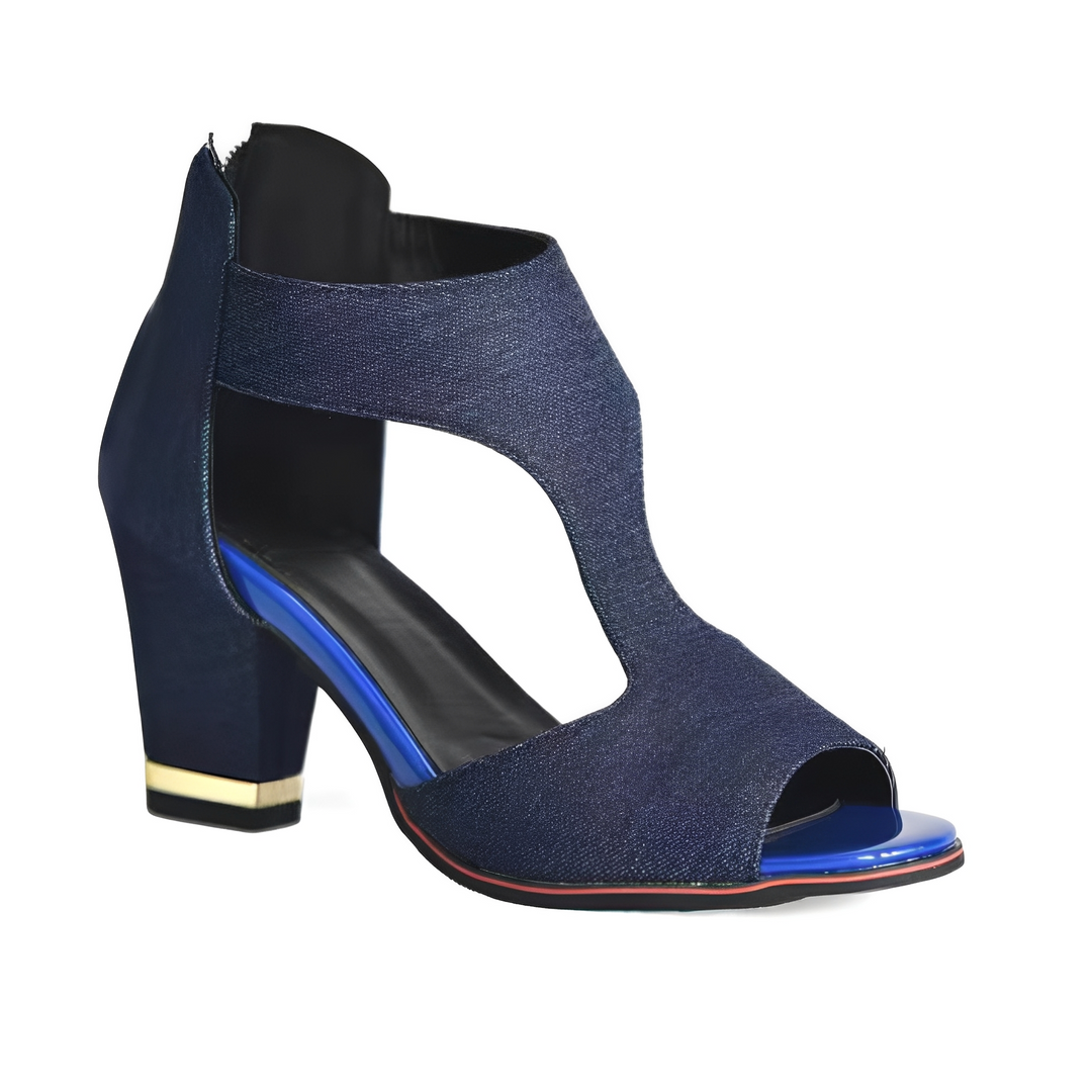 Sandálias femininas Charley com salto elegante, calçado ideal para eventos especiais.